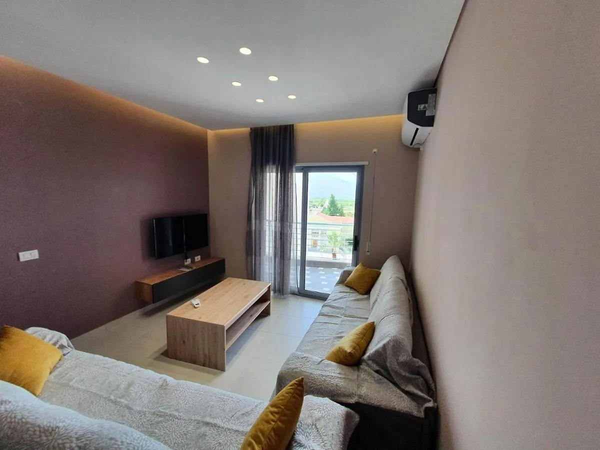 Mountain Meets Sea-Spectacular View In Orikum Apartment