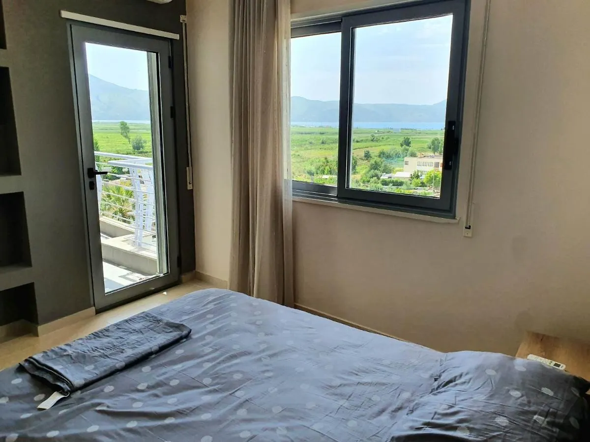 Mountain Meets Sea-Spectacular View In Orikum Apartment