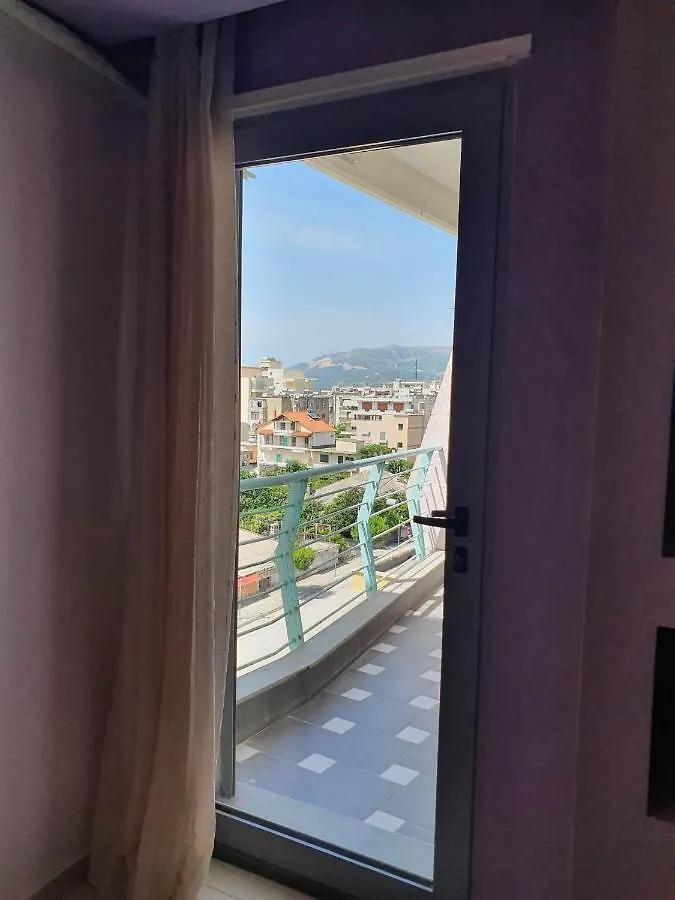 Mountain Meets Sea-Spectacular View In Orikum Apartment